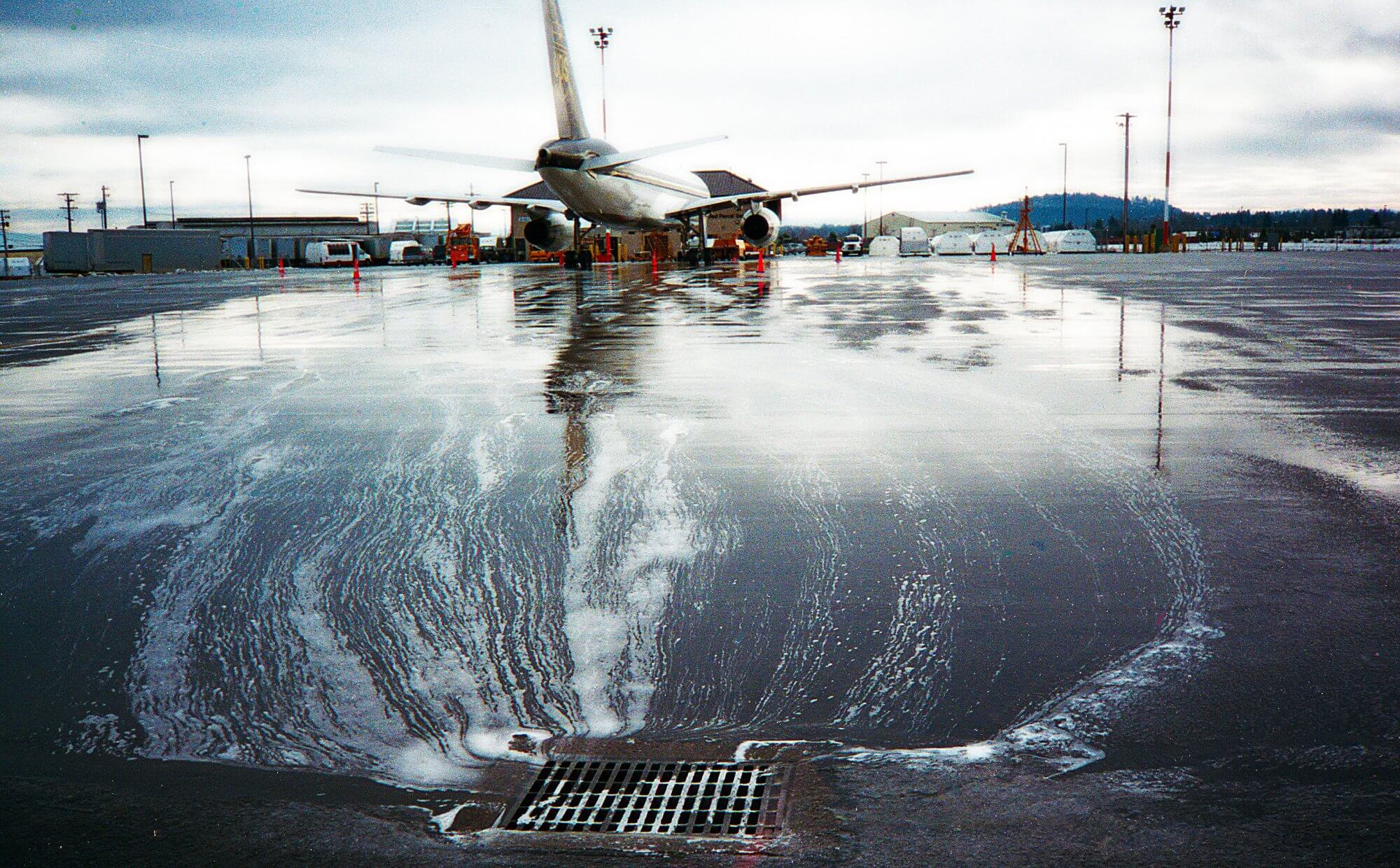 Airport Environmental Services LimnoTech